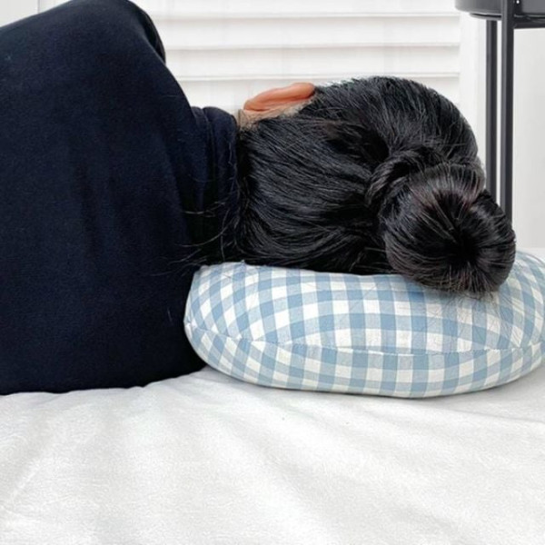 귀눌림 방지 수면 베개 낮잠 빨아쓰는 옆으로 자는 베개